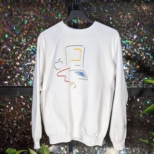 Vintage Apple Macintosh crewneck. Size XL fits lik